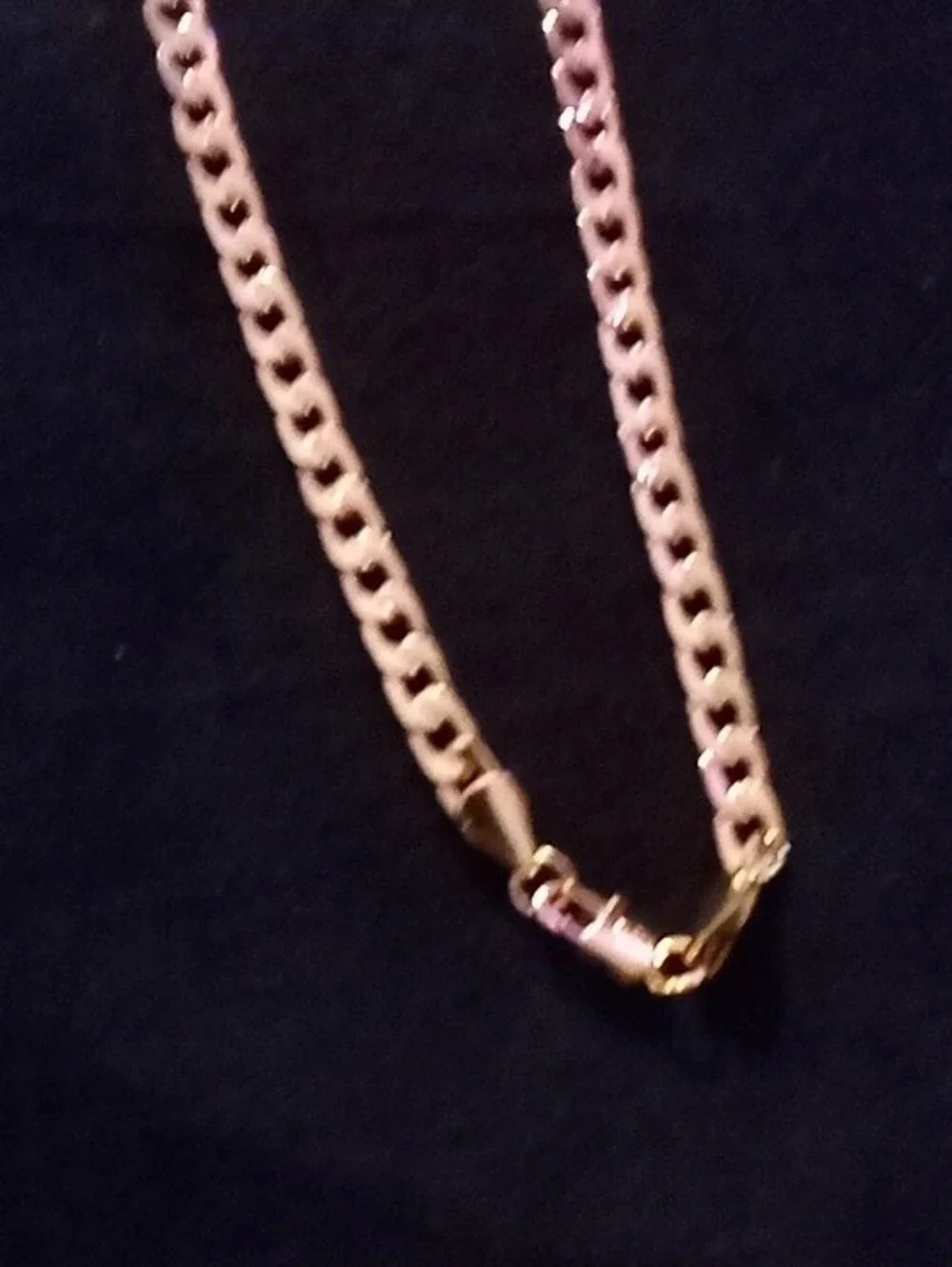 Gold Tone Men’s Cuban Link Chain Necklace